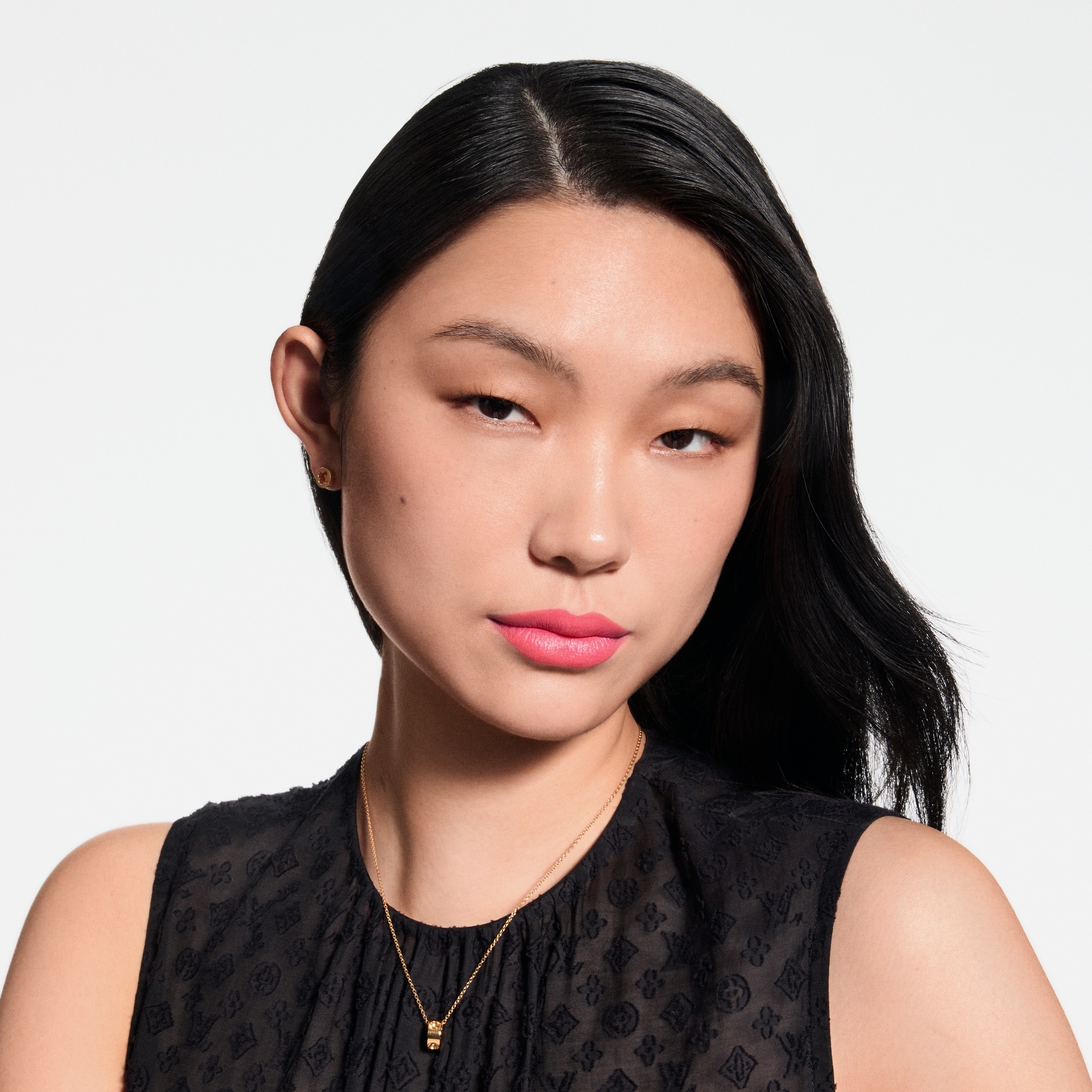 LV Rouge - Matte Lipstick Refill - Lips | LOUIS VUITTON